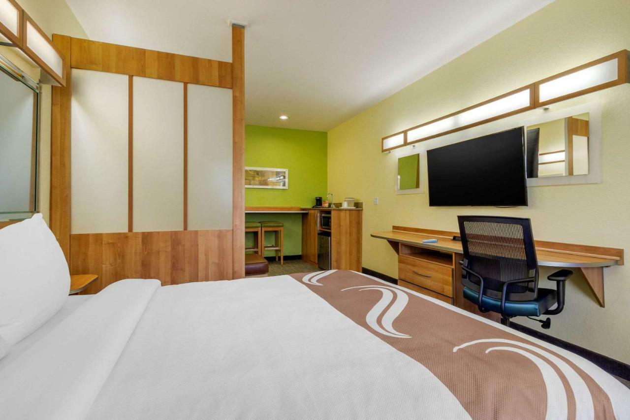 Quality Inn & Suites Lehigh Acres Fort Myers Extérieur photo