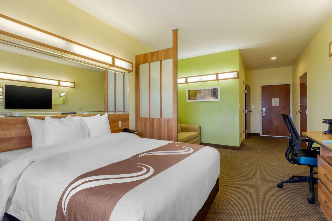 Quality Inn & Suites Lehigh Acres Fort Myers Extérieur photo