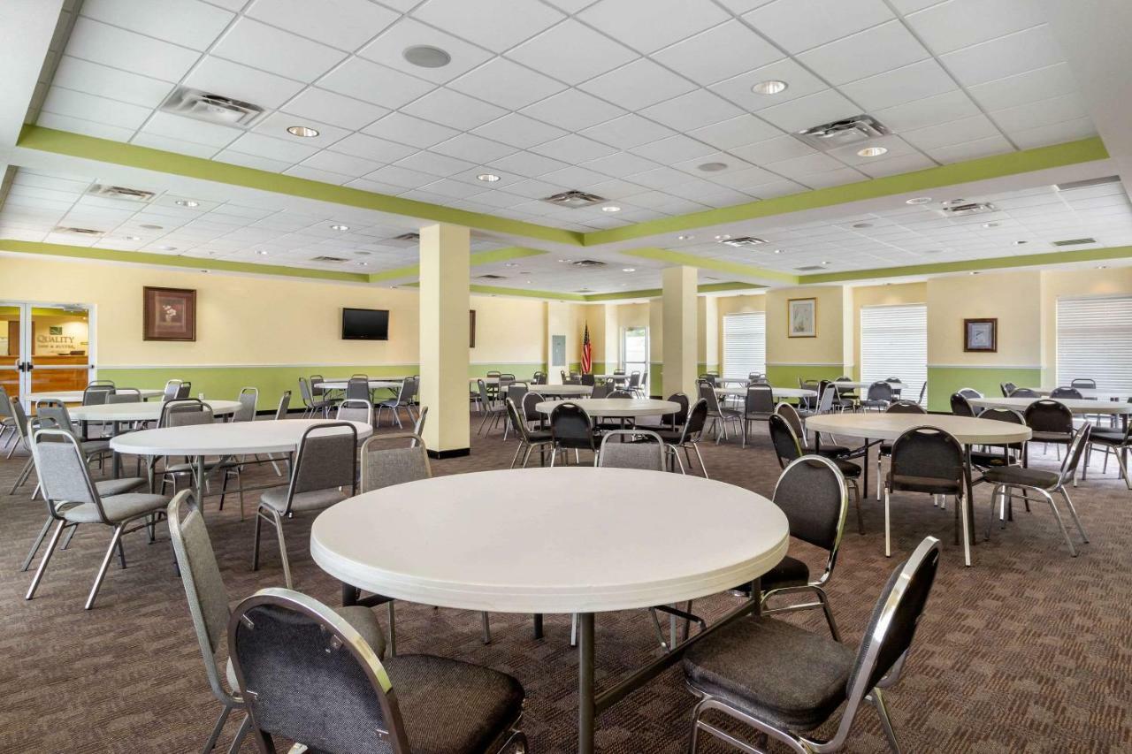 Quality Inn & Suites Lehigh Acres Fort Myers Extérieur photo